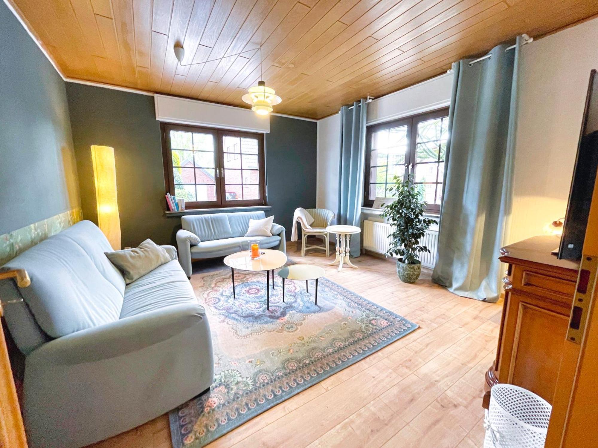 Monteurwohnung Korte, Teams, 6 Einzelzimmer, 2024 Renoviert, Smart Tv, Garten, Neue Baeder Appartement *